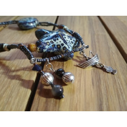 Collier bord de mer avec...