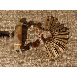 A 1a- Agathe couleur café...